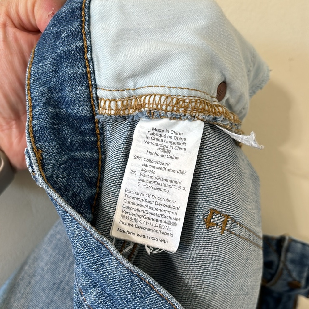 Madewell High-Rise Medium Wash Distressed Raw Hem Denim Shorts Size 25 - Picture 6 of 6